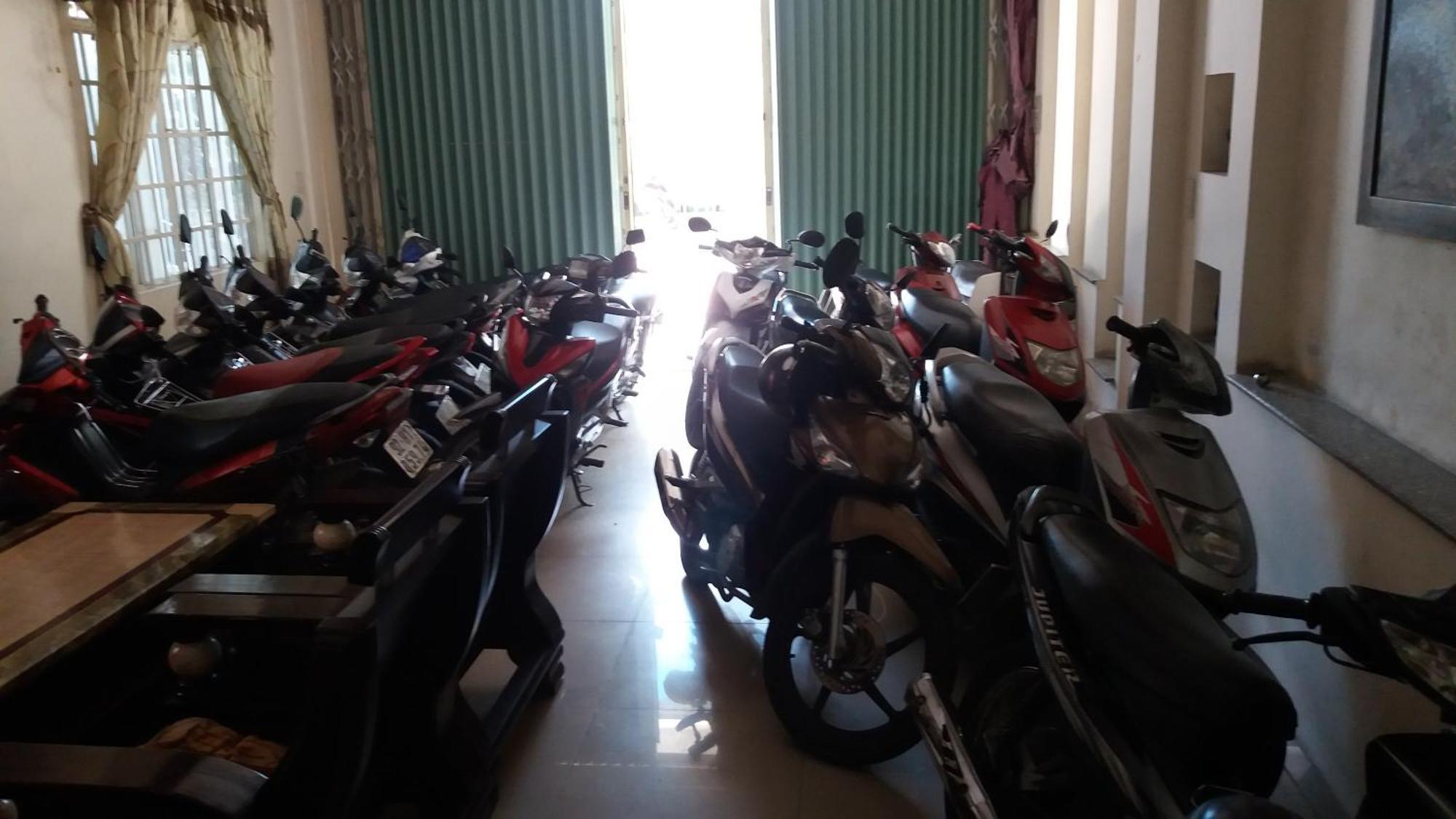Hostel Loc Quyen ダナン市 エクステリア 写真